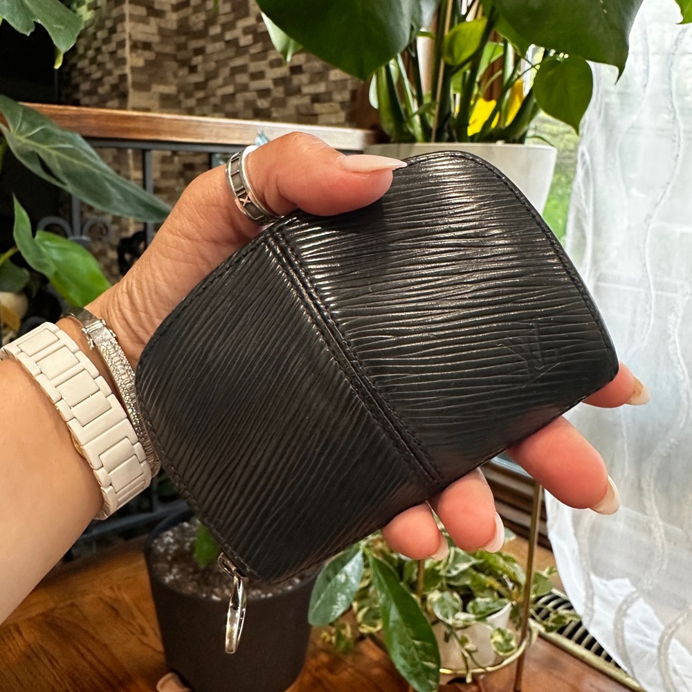 Louis Vuitton Black Epi Leather Zippy Coin Purse Wallet